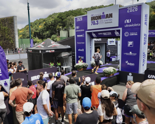 Curitiba estreia no circuito Ironman 70.3 e reúne atletas de 15 países