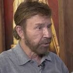 Morre aos 86 anos o ator Chuck Norris, ícone do cinema de ação